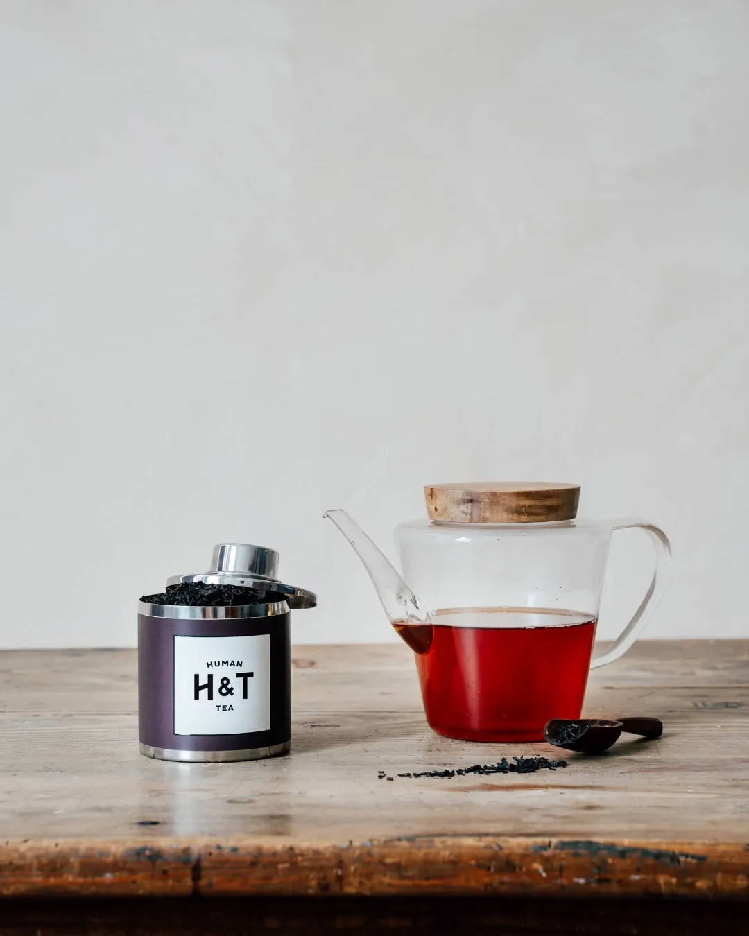James – Earl Grey noir Very Grey - Bio