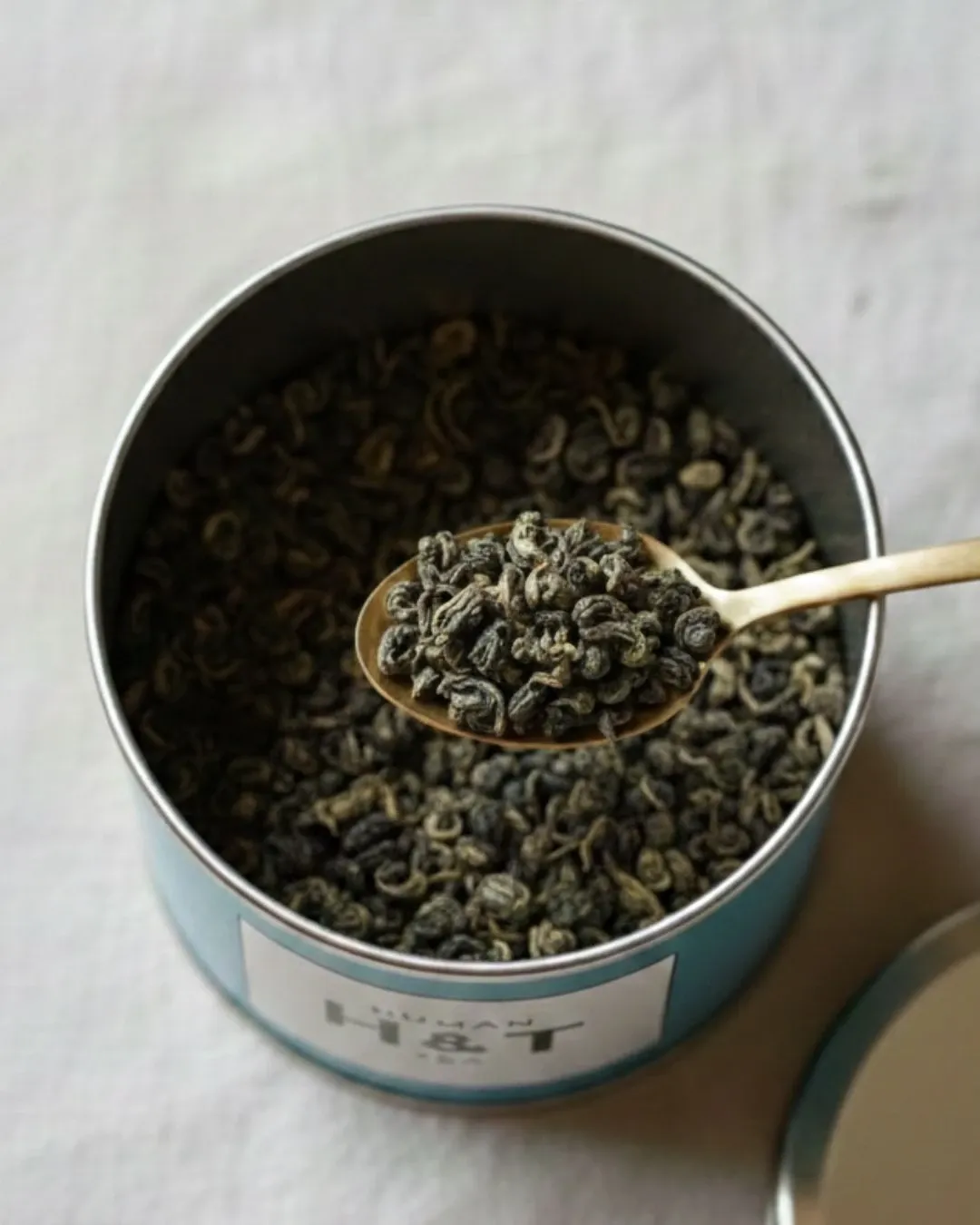 Milky Oolong – Thé légèrement oxydé aux notes lactées et de ginseng
