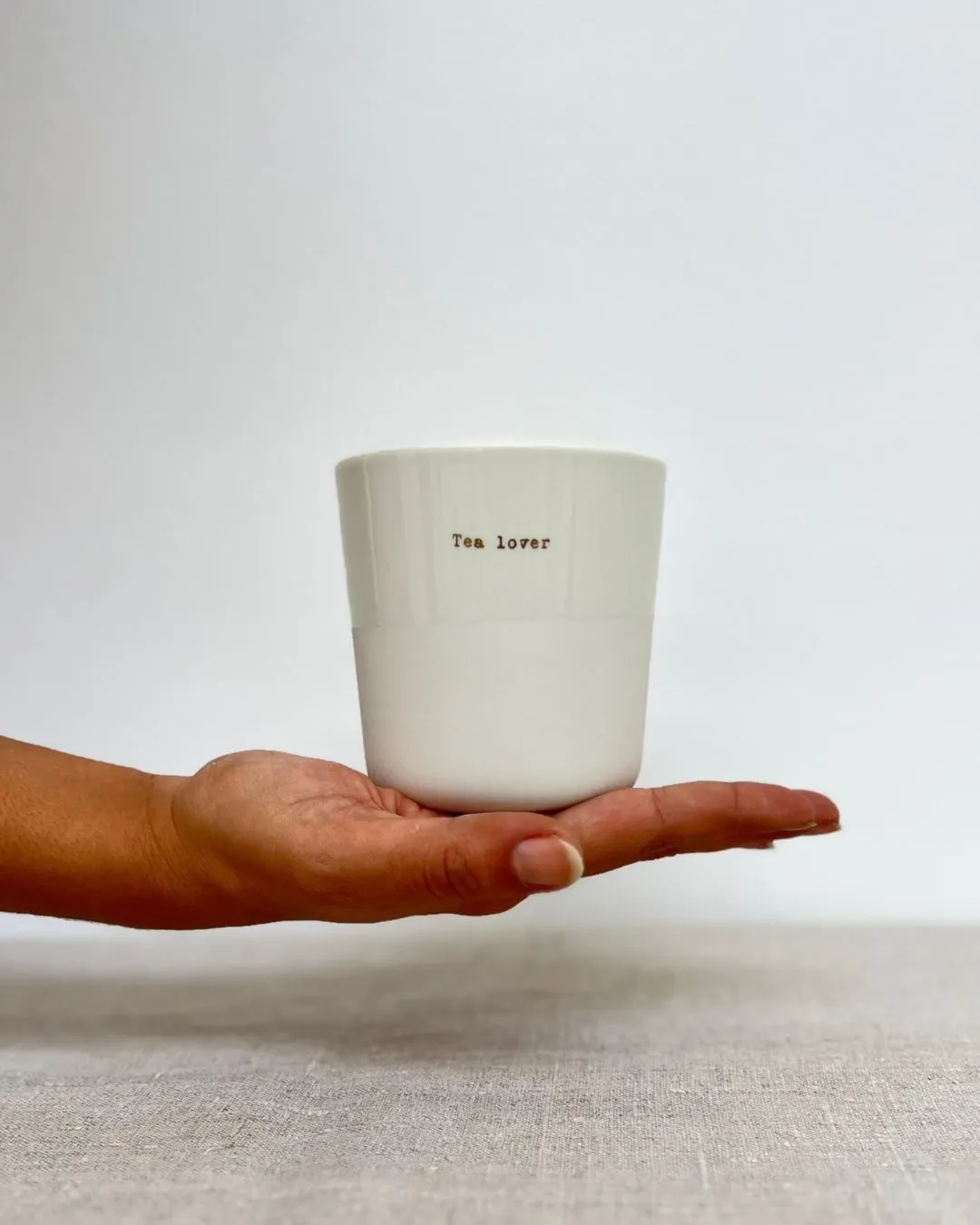 Tasse Tea Lover OR X Sophie Masson – Tasse en céramique réalisée main signée Tea Lover en OR - 350ml