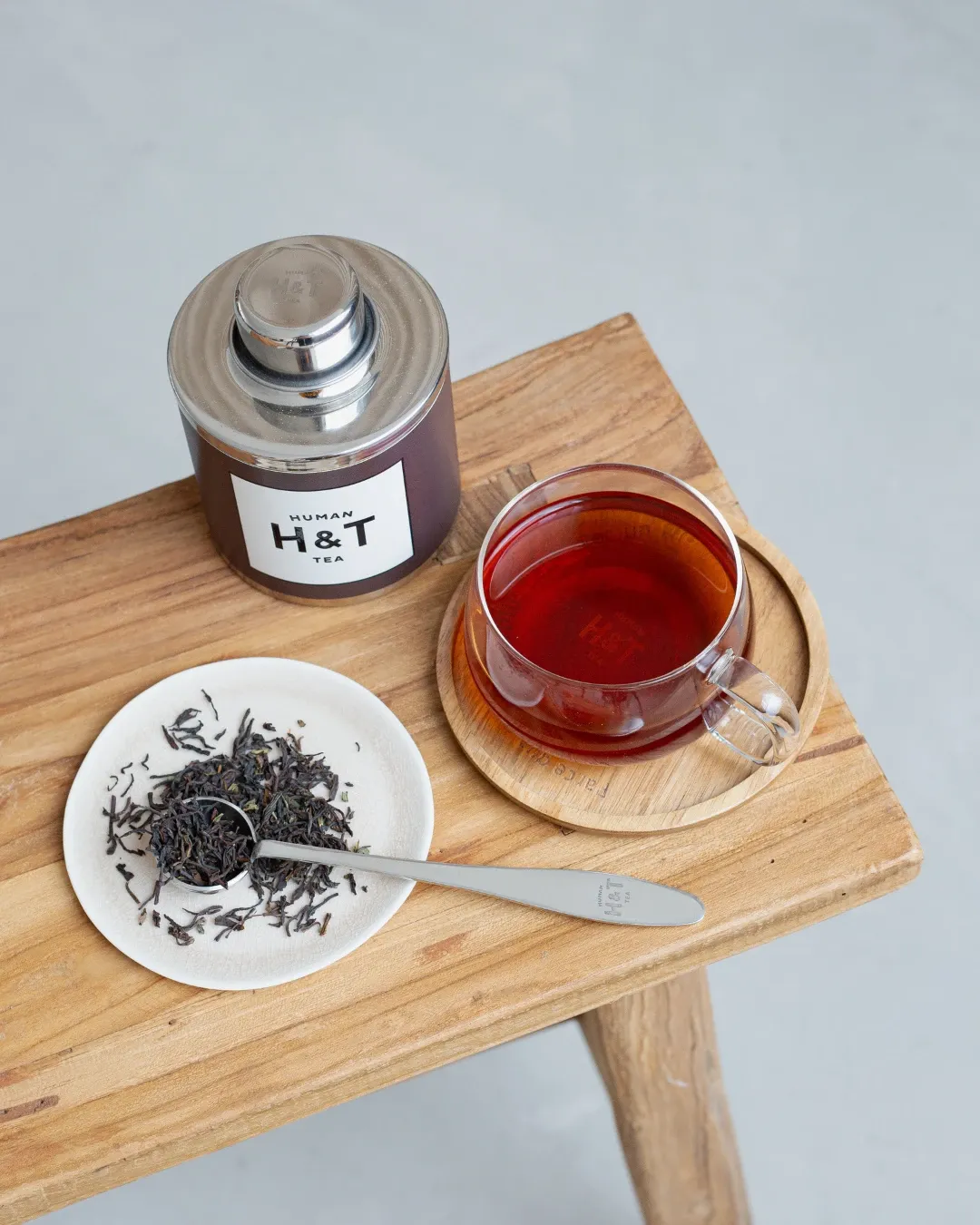 James – Earl Grey noir Very Grey - Bio